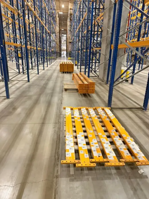Palet rafı alım çalışması